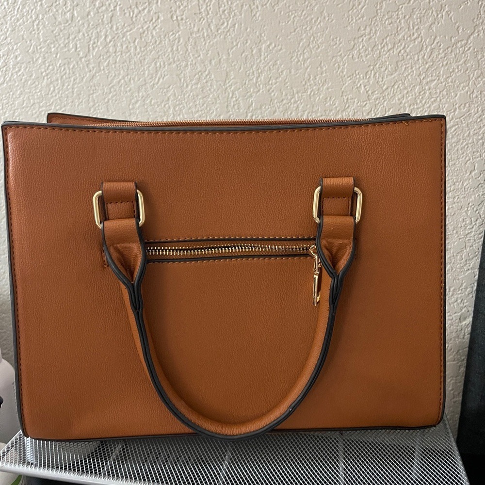 Structured Tote Bag - Picture 3 of 7